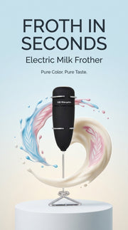 Poster vertical Froth in Seconds del espumador de leche electrico de Matcha Colors con remolinos de leche azul y rosa - campaña IA